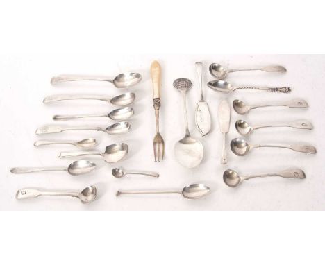 A group of silver to include ten various salt, mustard and caddy spoons, five teaspoons and two knives together with a silver