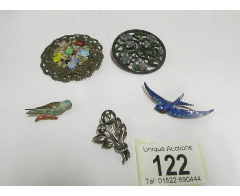 A silver Deco floral brooch, 2 enamel brooches and 2 other vintage brooches