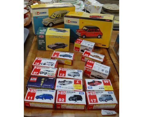 Collection of diecast model vehicles all in original boxes to include: Corgi 2002 Range Rover Vogue TD6 and 1961 Austin 7 Coo