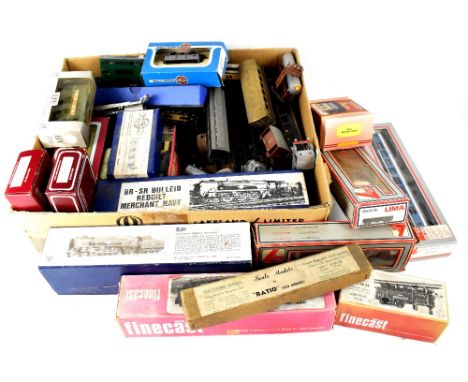 A quantity of mainly OO gauge model railway engines, tenders and rolling stock to include Replica Railways 'No.12222 Open Sec