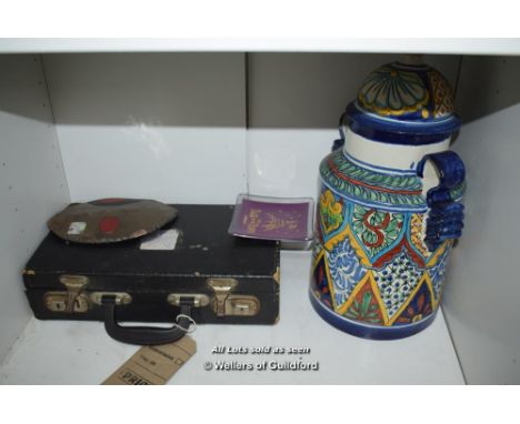 *SHELF OF MIXED ITEMS INCLUDING PORCELAIN WARE AND A CASED CLARINET ETC