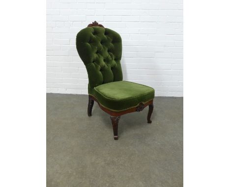 Late 19th / early 20th century green upholstered button back chair, with carved mahogany legs, 55 x 96 x 44cm. 