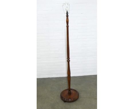 Mahogany standard lamp, 160cm high. 