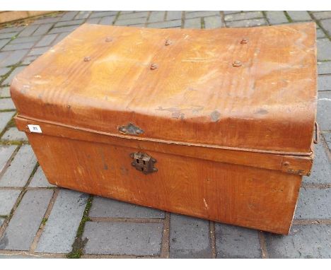 A vintage metal trunk approximately 35 cm (h) x 65 cm (w) x 40 cm (d)
