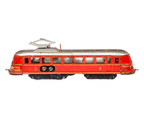 Märklin Schnelltriebwagen TWE 700 R, Spur H0, Blech, rot, mit elektr. Beleuchtung, Pantograph ersetzt, LS und gealterter Lack