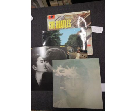 Vinyl - Beatles and John Lennon - Please Please Me ( PMC 1202 ) An early yellow and black label pressing but with a name stic