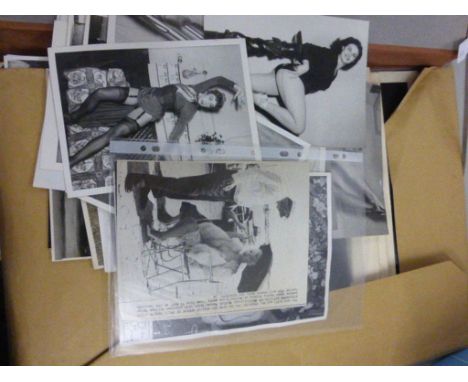 Interesting collection of vintage b/w photographs, mainly with notation to reverse, includes 1 x Marilyn Monroe, mostly perfo