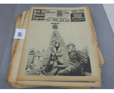 Music - Collection of vintage NME papers to include 20 from 1968 & 32 from 1969 (no's approx)