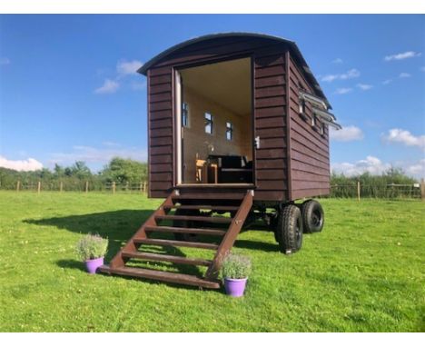 A superb, bespoke-built Shepherds Hut, Home Office, Mobile Garden Room, AirBnB, Glamping pod offered at No Reserve.Brand new 