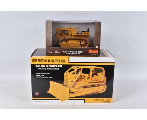 A BOXED FIRST GEAR CONSTRUCTION PIONEERS INTERNATIONAL HARVESTER TD-25 CRAWLER, 1:25 scale, stamped 1st, featuring the yellow