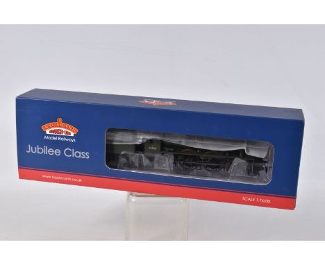 A BACHMANN BRANCHLINE BOXED MODEL RAILWAYS    OO Gauge, Jubilee Class 45565 'Victoria' BR Lined Green Late Crest (Weathered),