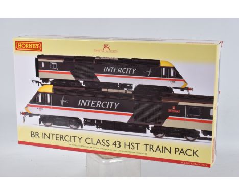 A BOXED HORNBY OO GAUGE MODEL TRAIN PACK, BR Intercity  Class 43 HST, 'City of Edinburgh', power car no. 43065 and unmotored 