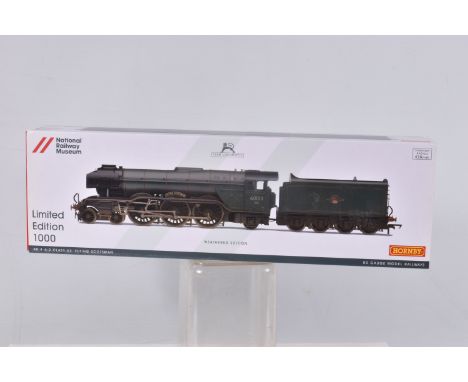 A BOXED HORNBY OO GAUGE LIMITED EDITION 1000 MODEL RAILWAY LOCOMOTIVE, Weathered edition, BR 4-6-2 Class A3 ' Flying Scotsman