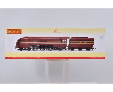 A BOXED HORNBY OO GAUGE MODEL RAILWAY LOCOMOTIVE, LMS 4-6-2 Princess Coronation Class 'Dutchess of Hamilton' 6229, no R3339, 