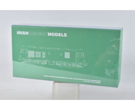 AN IRISH RAILWAY BOXED MODEL RAIL OO GAUGE A/001 Class Diesel-Electric Locomotive IRM1104-A55, A55 Livery Black, in like new 
