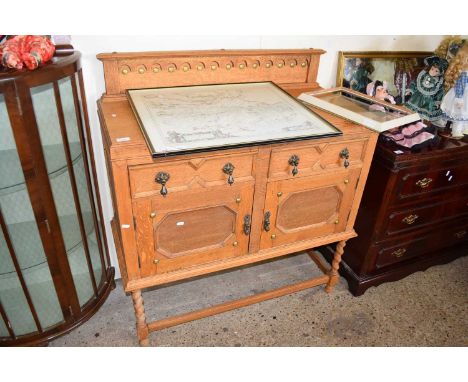 EARLY 20TH CENTURY LIGHT OAK TWO DOOR TWO DRAWER SIDEBOARD, 100CM WIDE