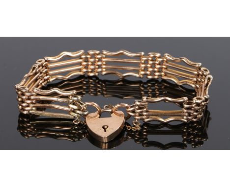 9 carat gold gate bracelet, with a padlock clasp and linked bracelet, 13.4 grams