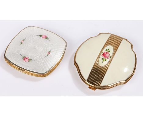 White Guilloche enamel compact, decorated with pink rosebuds by La Mode from 1940s (some rusting to the mirror inside) and a 