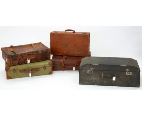 FOUR PIECES OF VINTAGE, LEATHER AND CANVAS SUITCASES AND A 1930'S MOTOR TRUNK