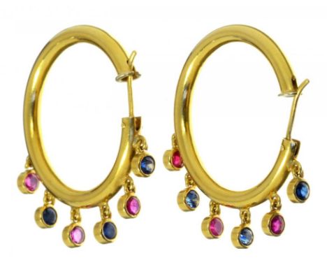 A PAIR OF RUBY AND SAPPHIRE SET GOLD HOOP EARRINGS, 11.7G