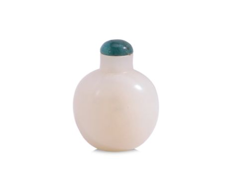 A WHITE JADE SNUFF BOTTLE
Oviform with upright neck and wide shoulders narrowing to the neatly recessed oval base, 19th centu