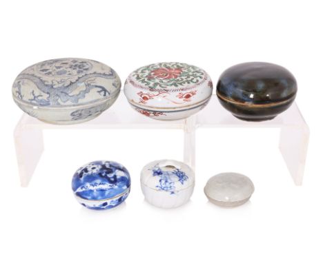 A GROUP OF SIX CIRCULAR BOXES AND COVERS
Ming dynasty and later, a polychrome box decorated in lotus and vines, a dragon deco