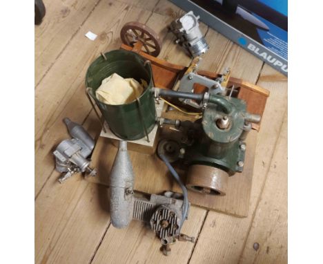 A miniature stationary engine - sold with other model engineering components