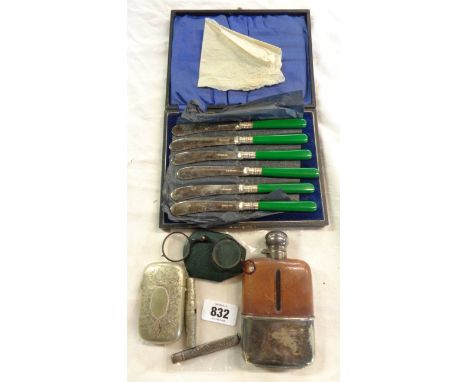 A quantity of collectable items including marked 'sterling' pencil, hip flask, butter knives, etc.