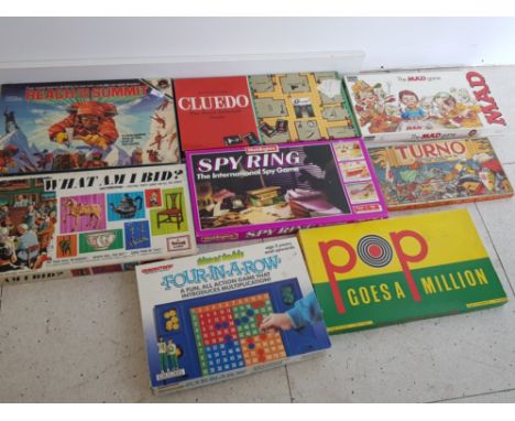 8 boxed vintage board games includes reach for the summit, Turno, the mad game, early version of the classic cluedo etc