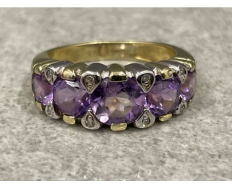 Ladies 9ct gold 5 stone Amethyst and Diamond ring. 3.47g size J