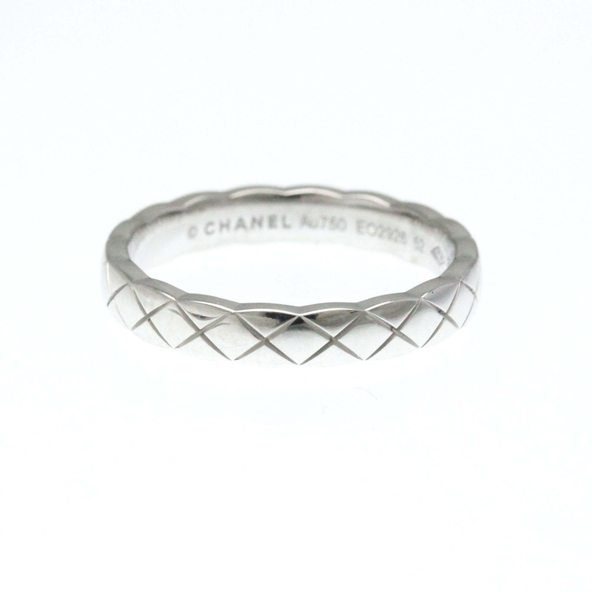 Chanel Coco Crush Ring Mini Model White Gold (18K) Fashion No Stone Band Ring Silver