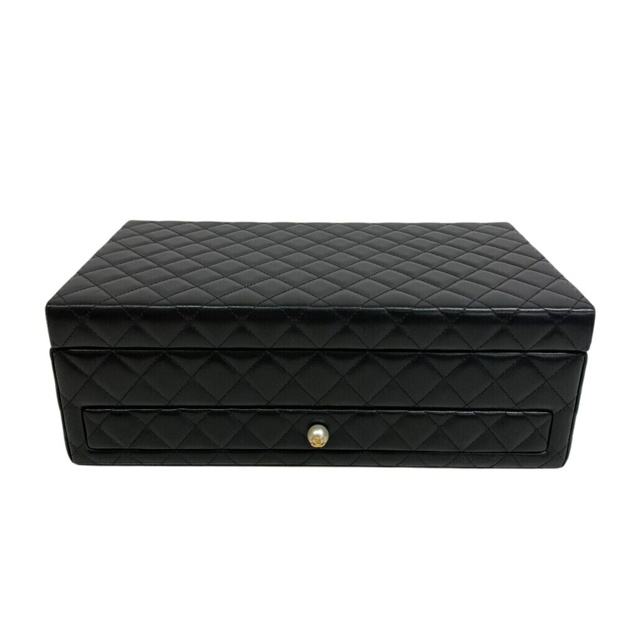 CHANEL Case Matelasse Black Unisex