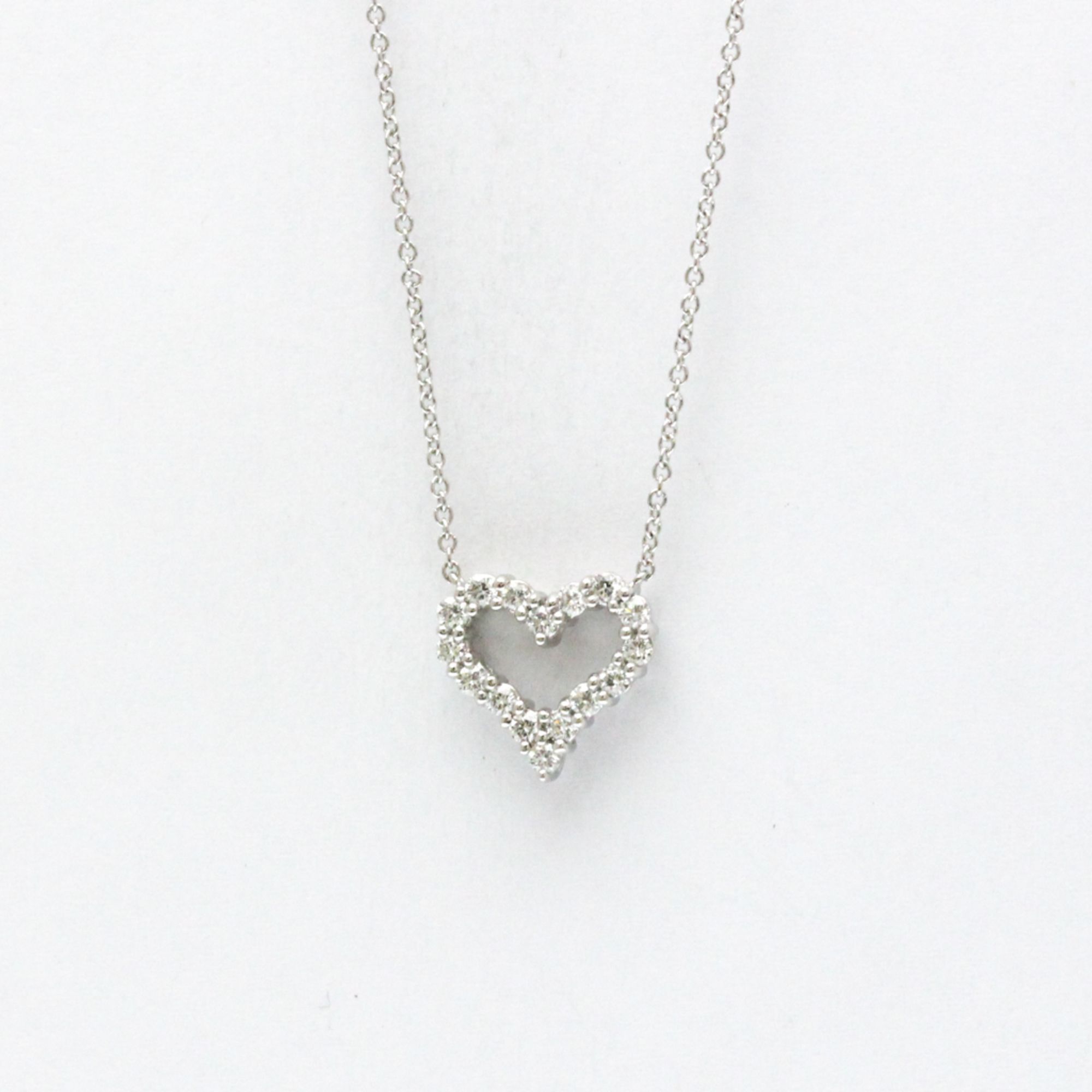 Tiffany Sentimental Heart Mini Necklace Platinum Diamond Men,Women Fashion Pendant Necklace (Silver)