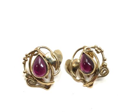 9ct gold amethyst earrings (6.8g) 