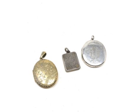 3 X Antique &amp; Vintage Ornate Lockets  (61g) 