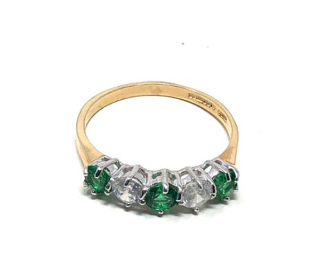 14ct gold green &amp; clear stone dress ring (2.6g) 