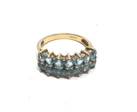 9ct gold blue topaz  ring (3.3g) 