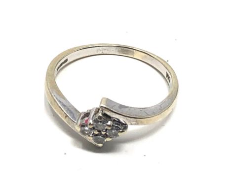 9ct white gold diamond ring (3.2g) 