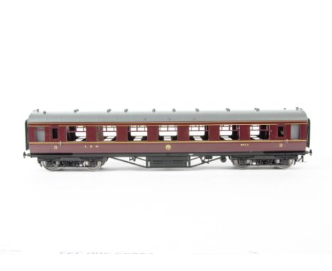 MTH 0 Gauge Finescale LMS crimson standard coach, All Third 8956, with lights, in original box, E, box VG