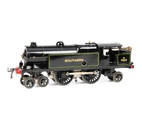 A Hornby O Gauge No 2 Special clockwork 4-4-2 Tank Locomotive, an early example in SR lined black as no E492, with numbers to