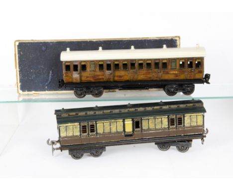 Two Modified Vintage 0 Gauge Tinplate Coaches, comprising a Märklin GNR 3rd Class coach with opening doors, factory-added 'LN