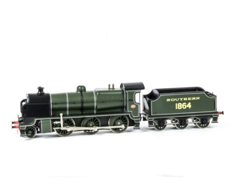 Bassett-Lowke/Corgi 0 Gauge Maunsell N Class 2-6-0 SR green 1864 Locomotive and Tender, 2-rail, with instructions, protection