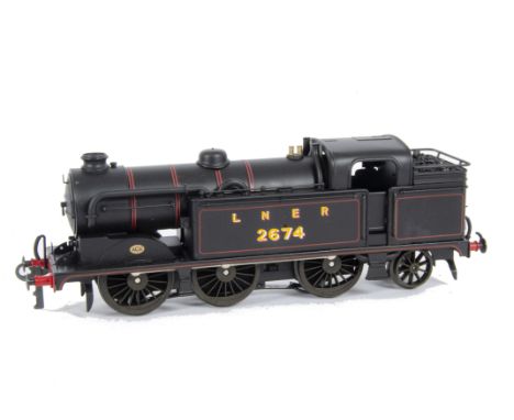 An ACE Trains 0 Gauge 2-rail or 3-rail electric E/11 Gresley N2 Class 0-6-2 Tank Locomotive, in lined LNER black livery as no