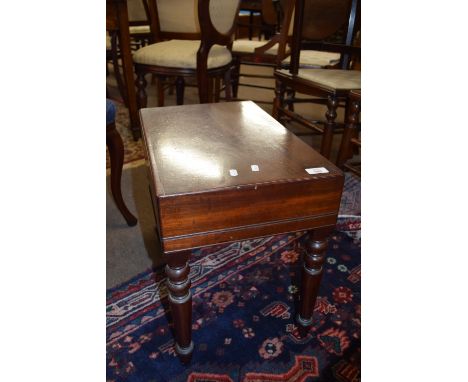 Victorian mahogany table commode with ring turned legs, approx 52 x 33cm