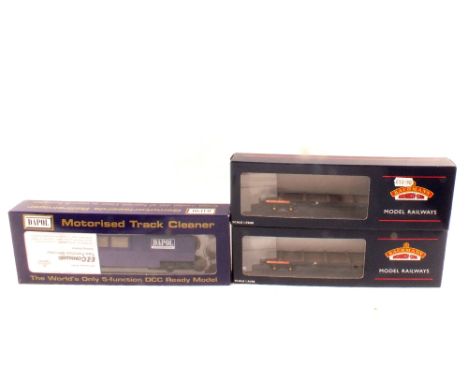 Two boxed Bachmann Bogie Bolster wagons plus a Dapol motorised track cleaner