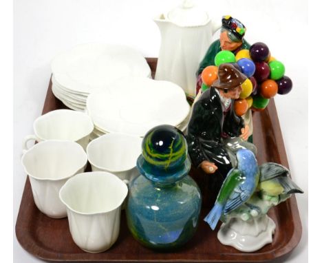 Assorted 20th Century ceramics to include: two Royal Doulton balloon figures; a Shelley part tea service; a Hummel figure and