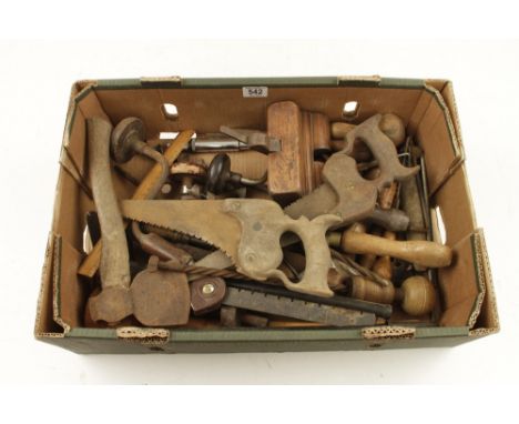 A box of tools G 