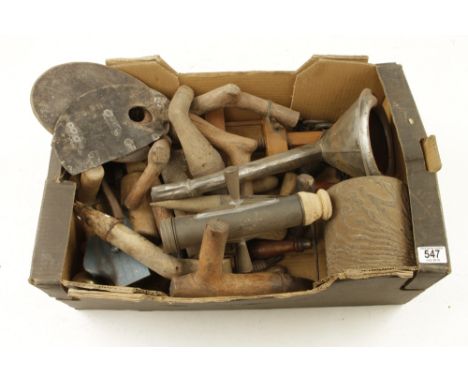 A quantity of early decorating and gardening tools G- 