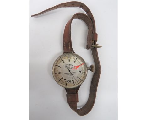 WW1 Royal Flying Corps Aero Hypsometer chrome plated, glazed case. Side mounted, adjustable button. Face with markings 0-10,0