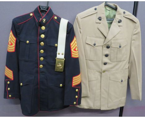 American US Marine Corps Dress Tunic dark blue, single breasted, high collar tunic with red piping. Pleated chest pockets and